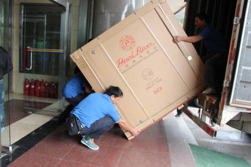 贡山钢琴贵重工艺品无忧运